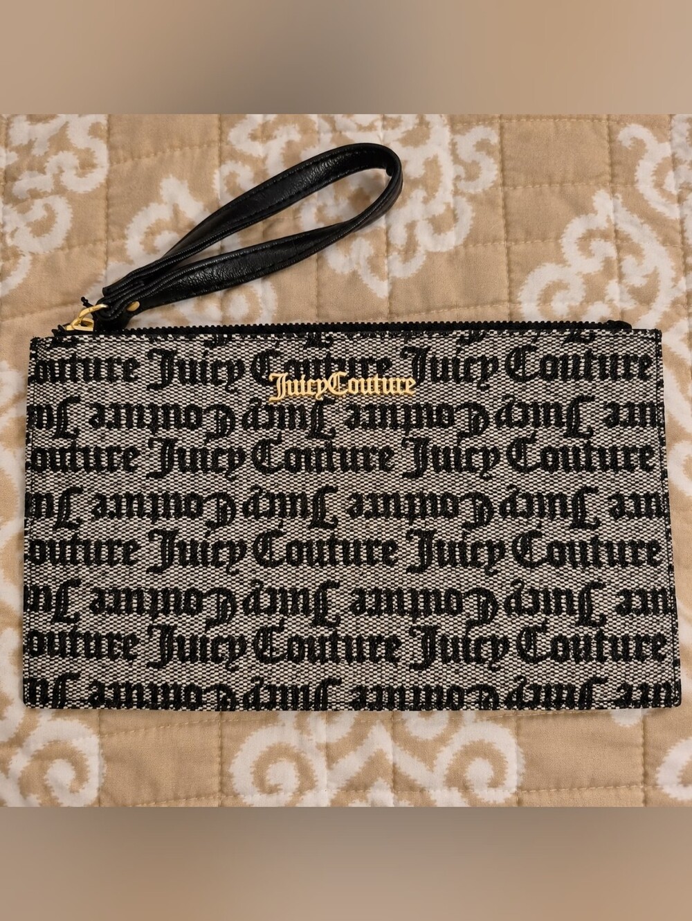 NWOT Juicy Couture Black White Logo Wristlet Clutch